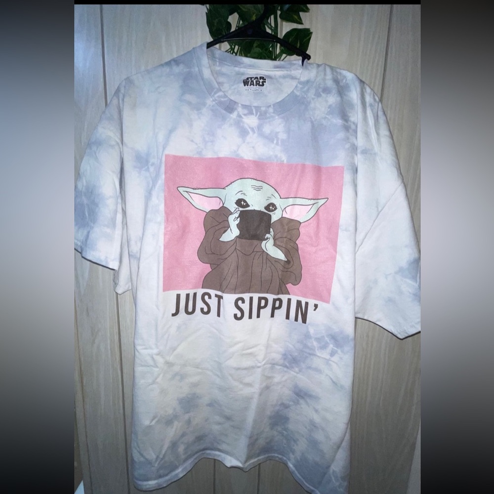 Baby Yoda Star Wars Just Sippin shirt Men’s XL